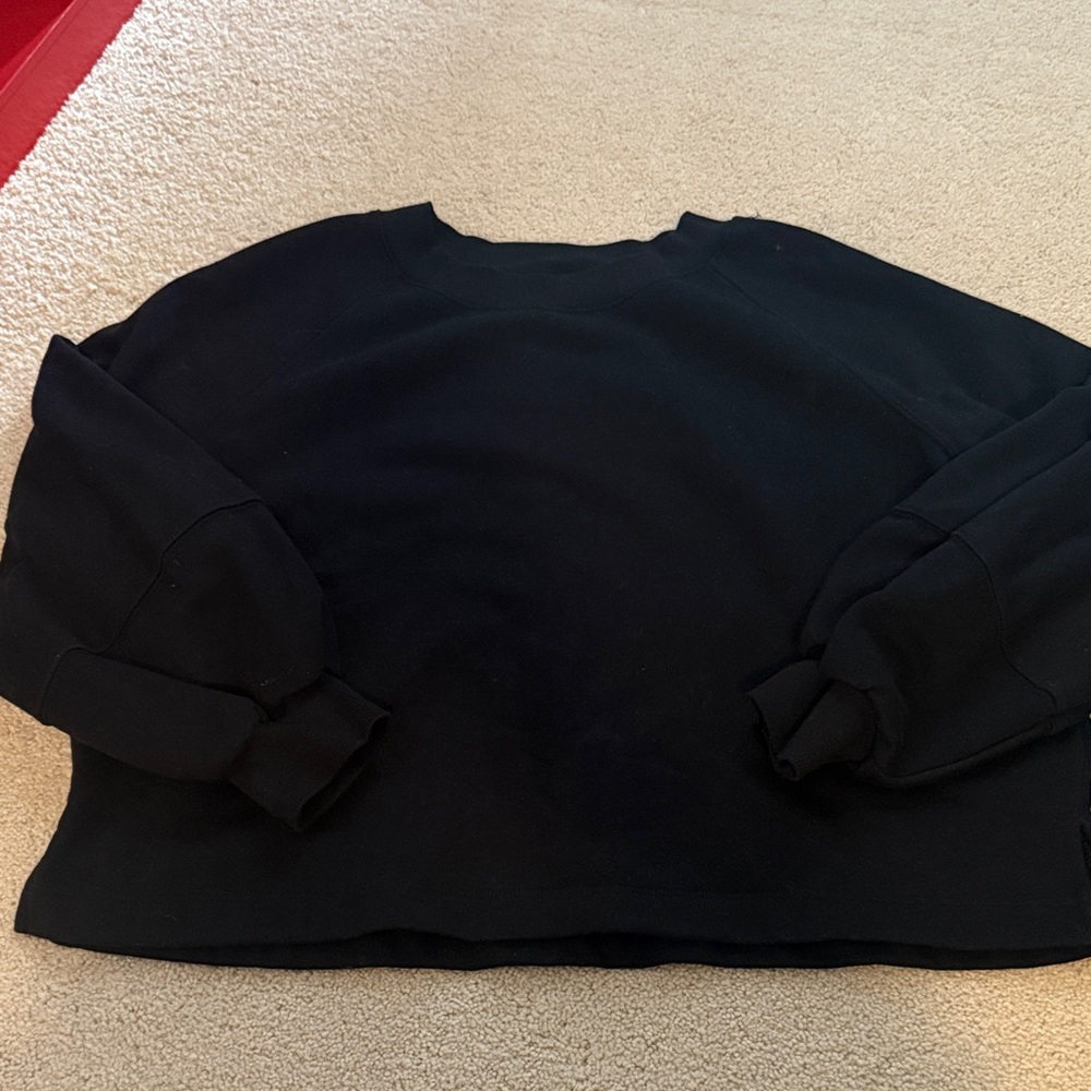 Old Navy Black Relaxed Crew Sweatshirt